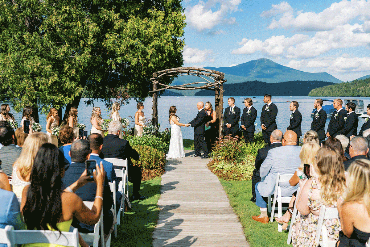 lake-placid-wedding-inspo